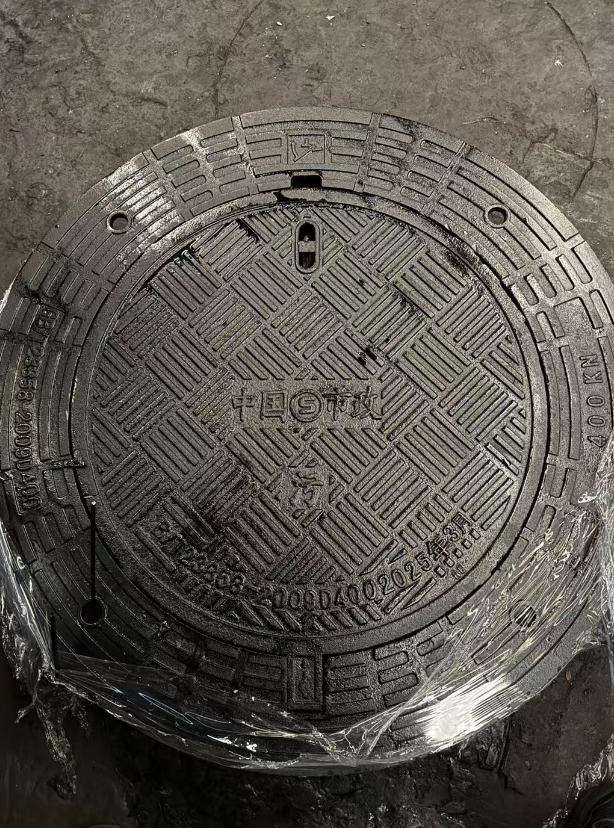 和硕球墨铸铁防沉降井盖展示